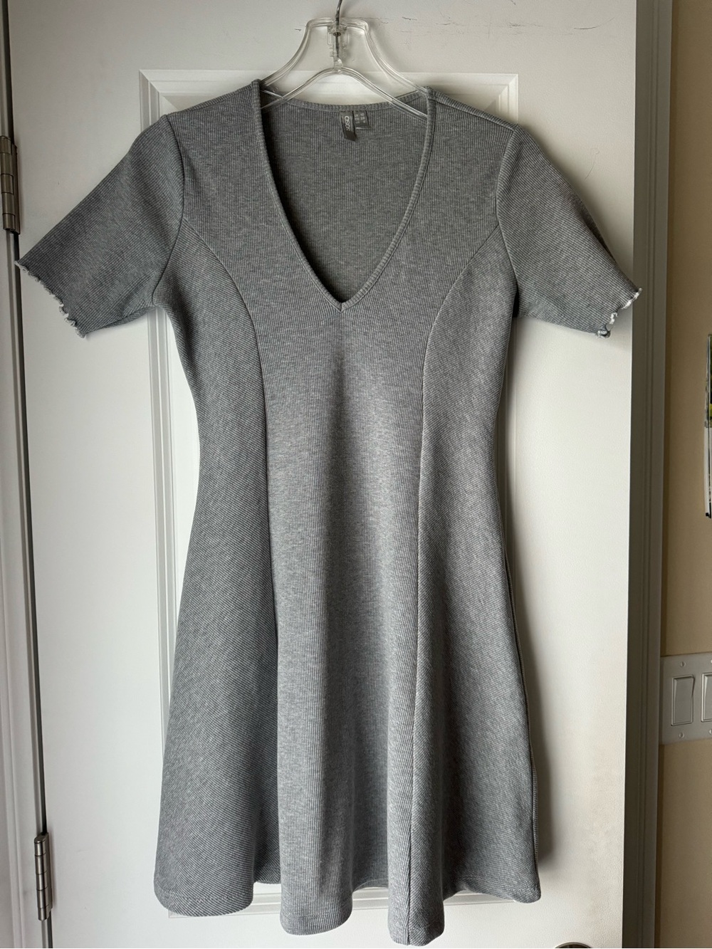 ASOS Gray Ribbed Dress in Size 6